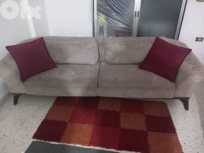 طقم كنبايات شغل بيوتي هوم خشب زان ثلاث قطع شبه جديد