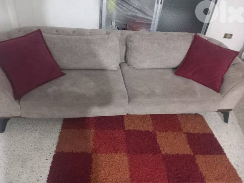 طقم كنبايات شغل بيوتي هوم خشب زان ثلاث قطع شبه جديد 1