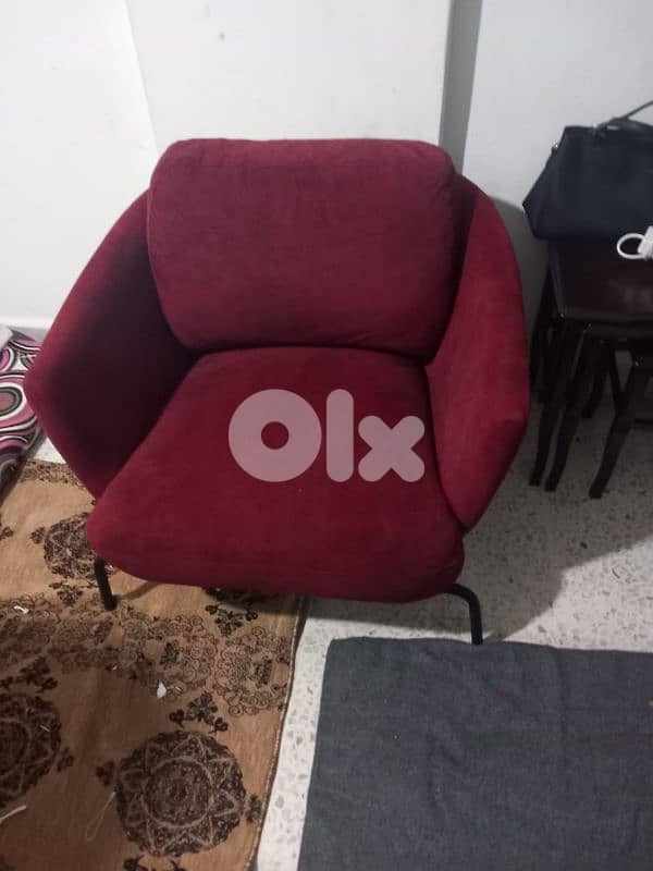 طقم كنبايات شغل بيوتي هوم خشب زان ثلاث قطع شبه جديد 3