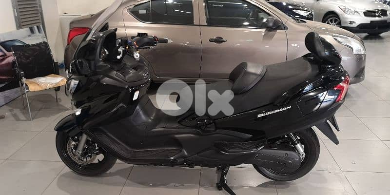 Suzuki Skywave Burgman Executive 650 CC 1
