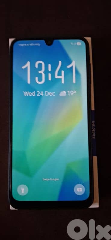 4+4RAM  128gb  A16   SAMSUNG