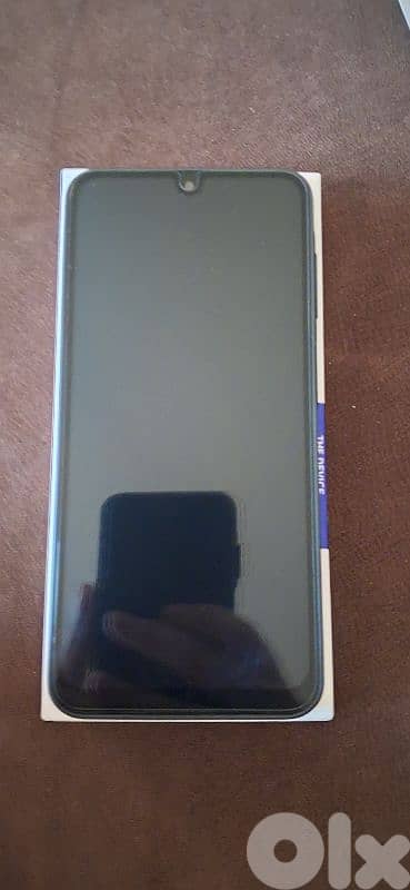 4+4RAM  128gb  A16   SAMSUNG 1