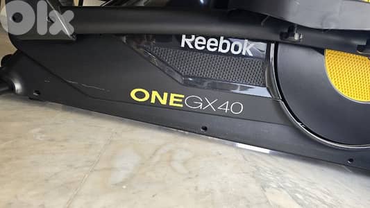 Reebok Elliptical like new 350$ negotiable
