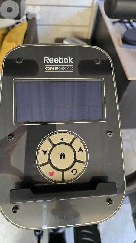 Reebok Elliptical like new 350$ negotiable 4