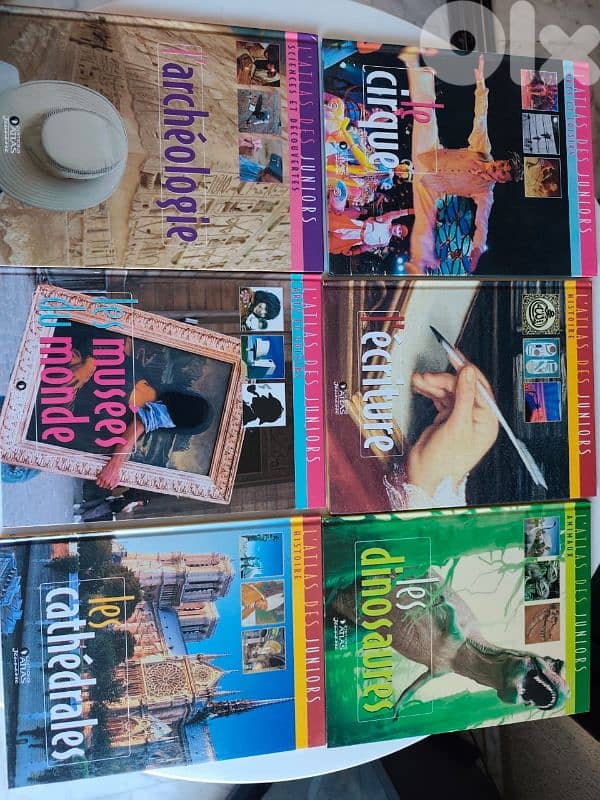 l'atlas Des juniors editions atlas jeunesse,60 volumes en couleurs 3