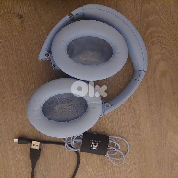 Bose quietcomfort bluetooth headphones 3