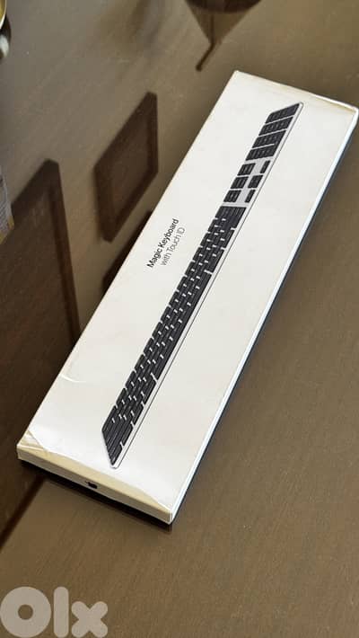Apple Magic Keyboard with Touch ID (Space Black)