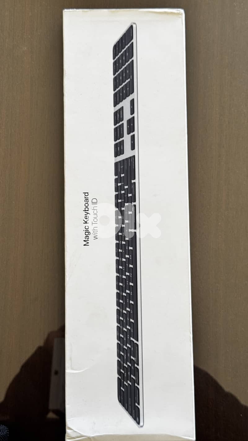 Apple Magic Keyboard with Touch ID (Space Black) 2