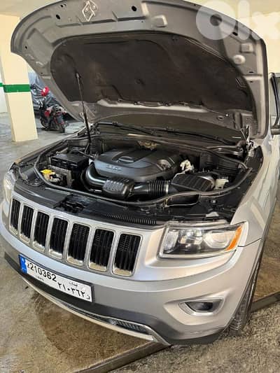 جيب شيروكى 2015