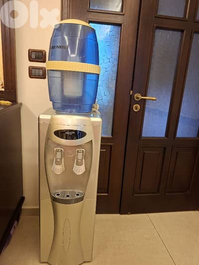Campomatic water dispenser