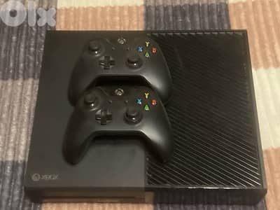 xbox one with 2 consol 140