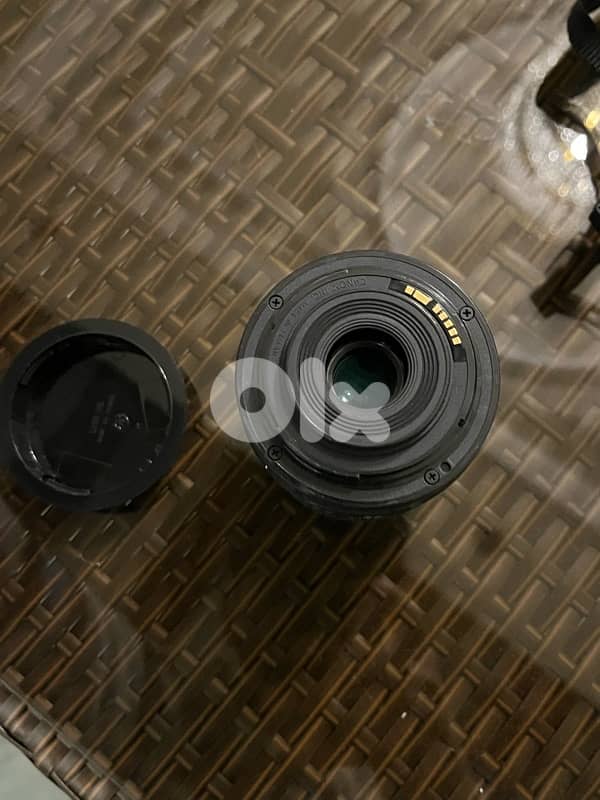Canon EOS 700D and basic lense 3