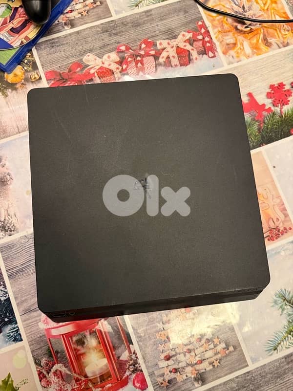ps4 slim 4