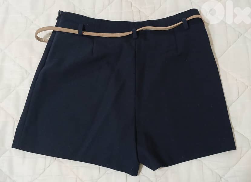 New Woman Navy Short with Belt (Made in Spain) 4