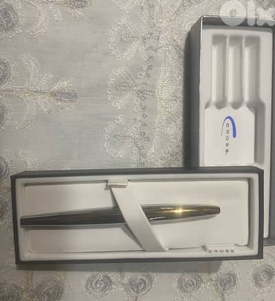 Cross pen never used