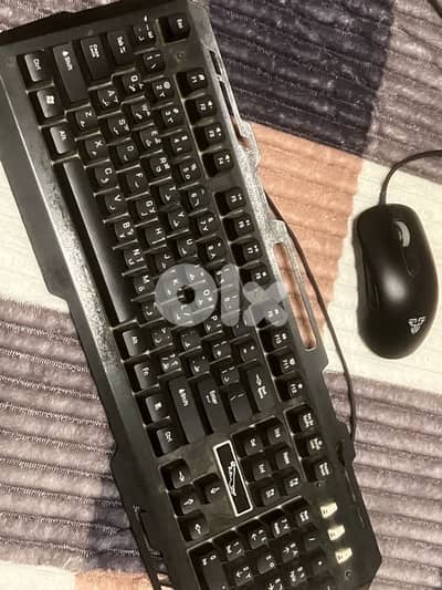mouse w keybord gaming used 15$