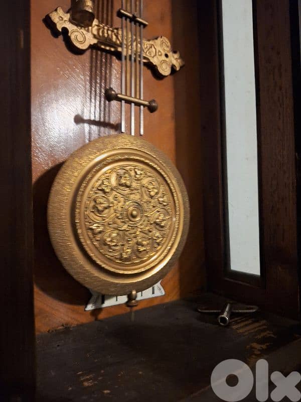 ساعة حائط المانية انتيك خارقة النظافة شغالة ممتازة جدا 3