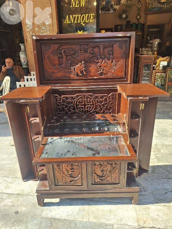 بار انتيك رائع جدا حفر يدوي مميز خارق النظافة من الروائع خشب مسيف صافي 1