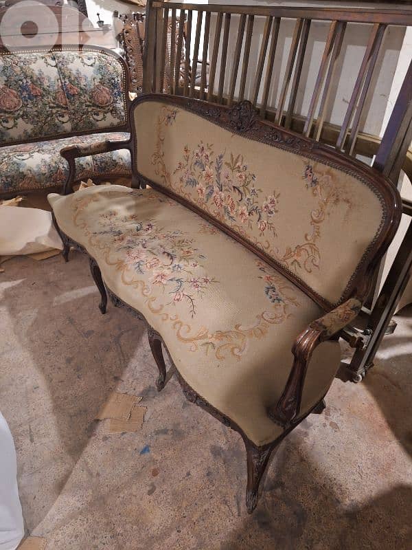 طقم صالون لويساز فرنسي قماش اوبيسون حياكة يد رائع جدا 5