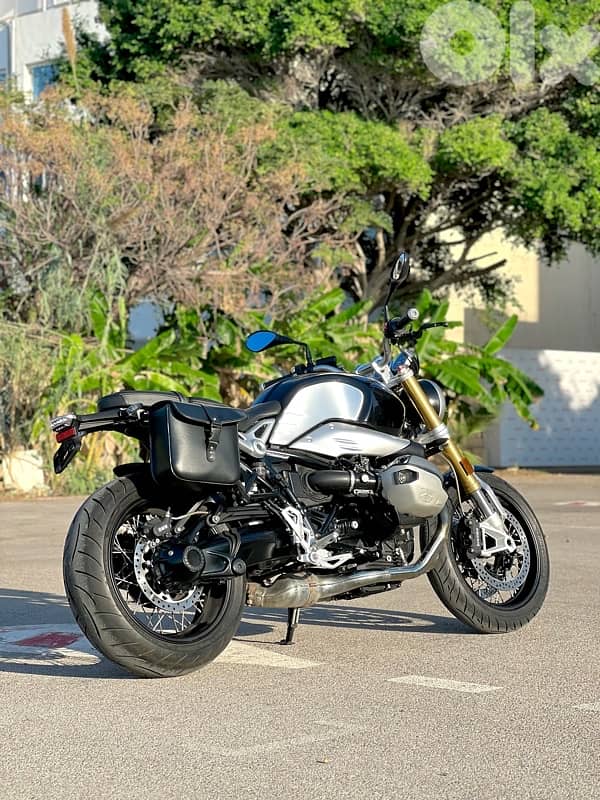 BMW R9T 4
