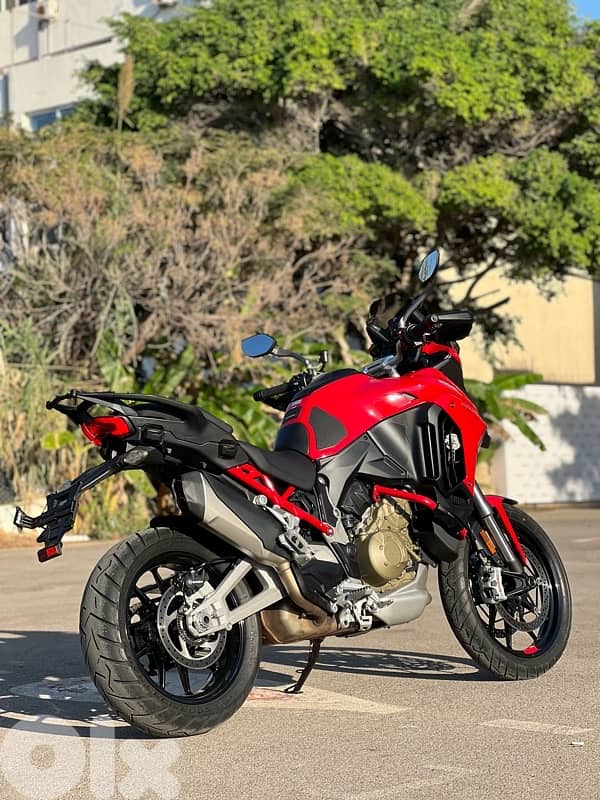 Multistrada V4s 4