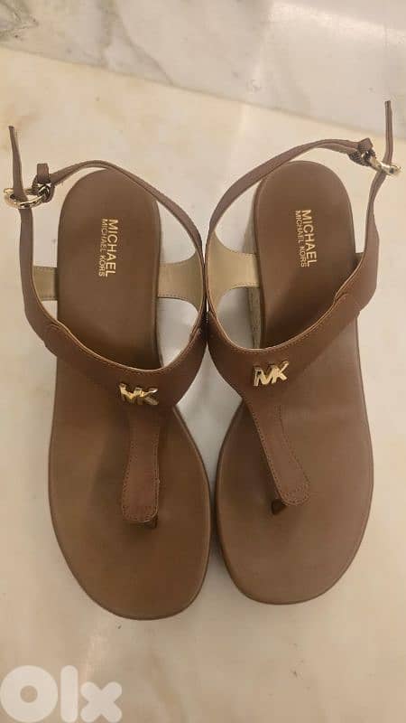 Michael Kors Sandals Brown color 4