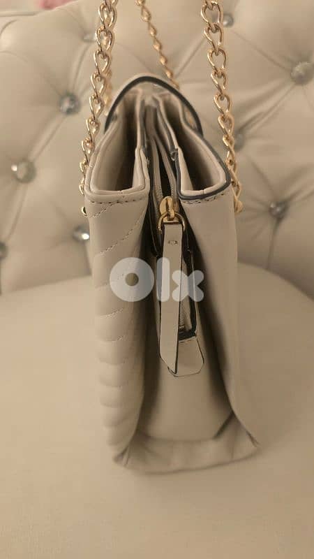 Guess bag beige color 3