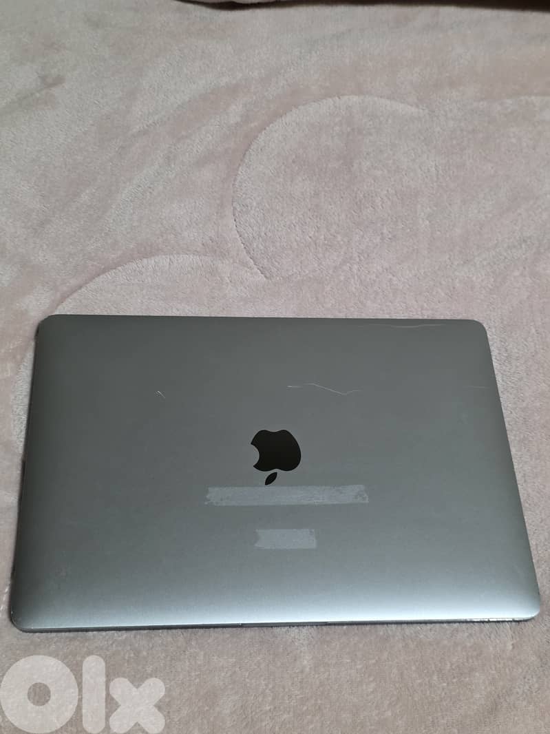 13 inch MacBook pro touch bar 2019 5