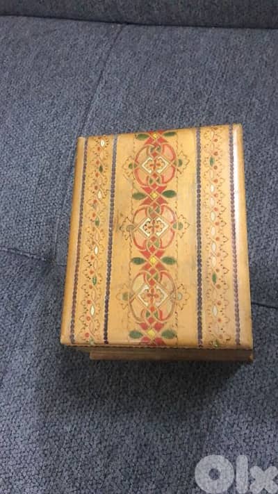 Old Vintage Cigarette box علبة دخان ضيافة