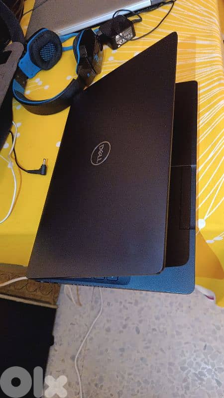 laptop dell 3