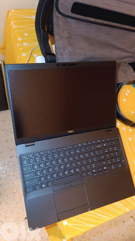 laptop dell 4