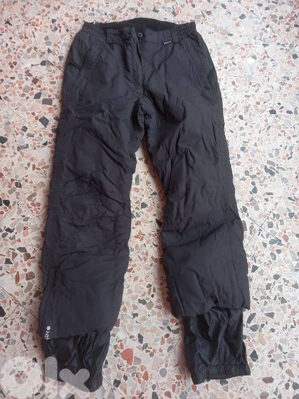 شوز وبنطلون للتلج قياس 38 2