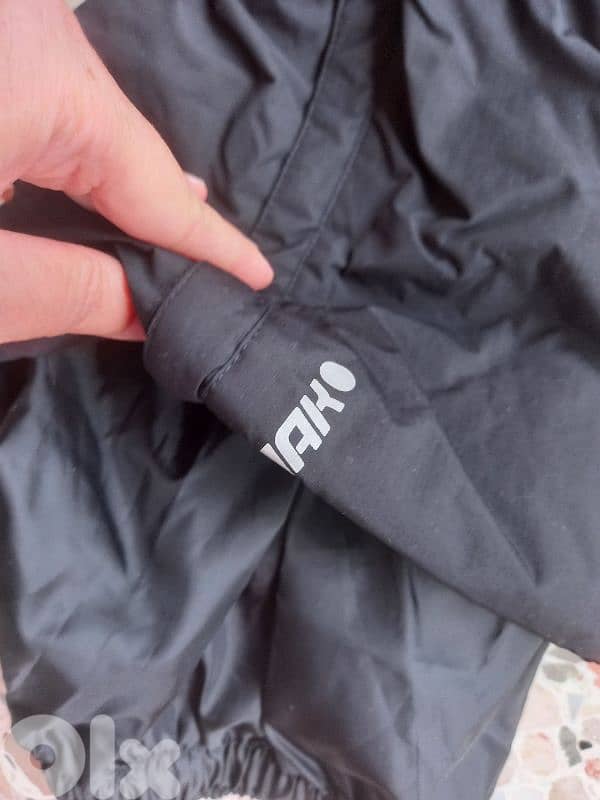 شوز وبنطلون للتلج قياس 38 4