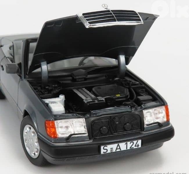 Mercedes, (W124) 300 CE-24 diecast car model 1;18. 8