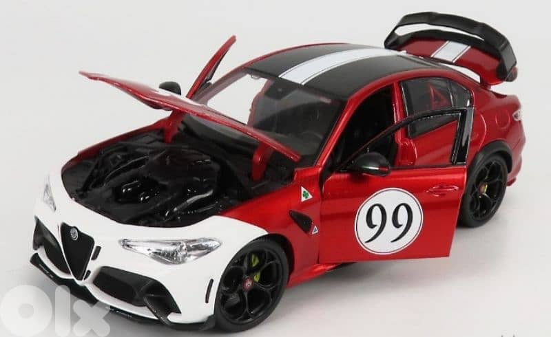 Alfa Romeo Giulia GT-AM 2020 diecast car model 1;18 6