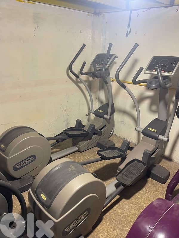 All kind of elliptical used and new american and Chinese brand 5