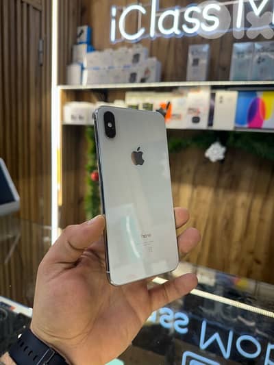 iPhone Xsmax 64Gb used like new battery 76%