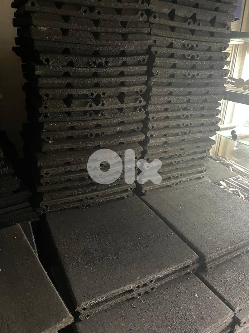 Rubber used like new 5 cm thickness 7