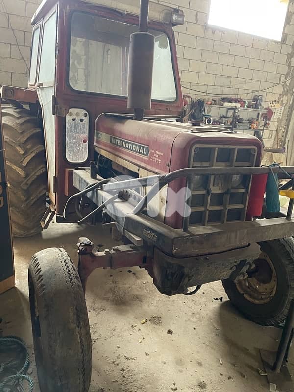 تركتور زراعي جرار انترناشونال 2