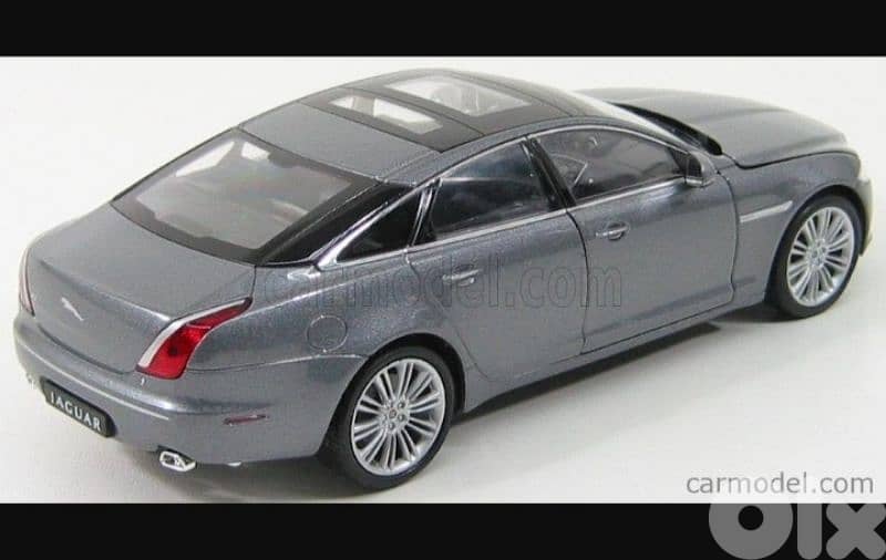 Jaguar XJ  2010 diecast car model 1;24 2