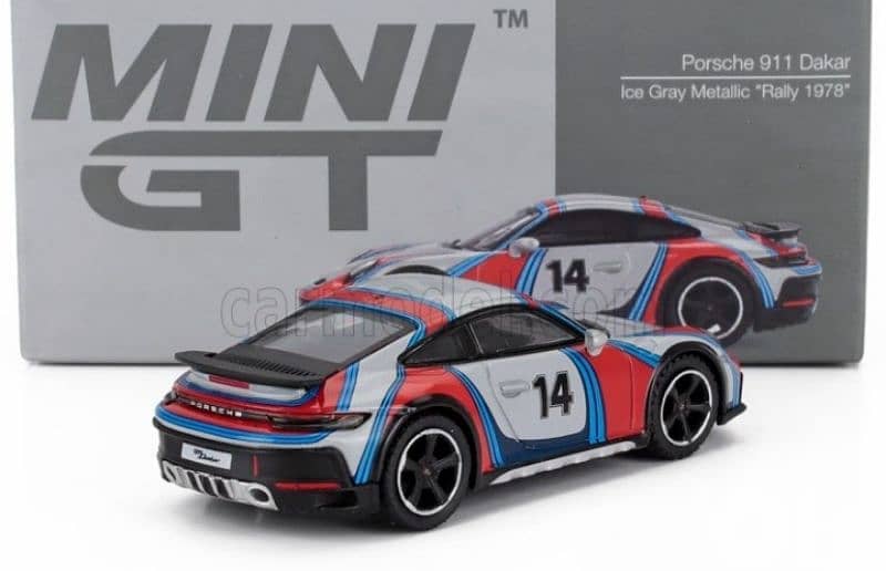 Porsche 911 Dakar diecast car model 1;64 2
