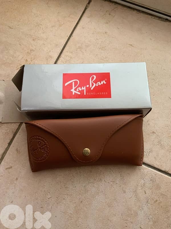 Rayban Wayfarer reverse 1