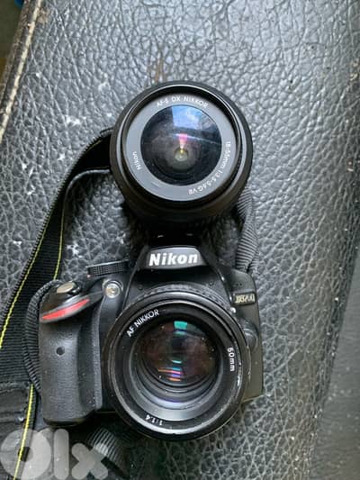 Nikon d3200 with 2 lens