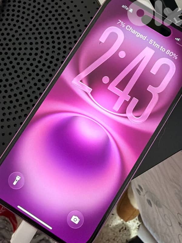 iphone 16 pink 256gb 88% battery 3