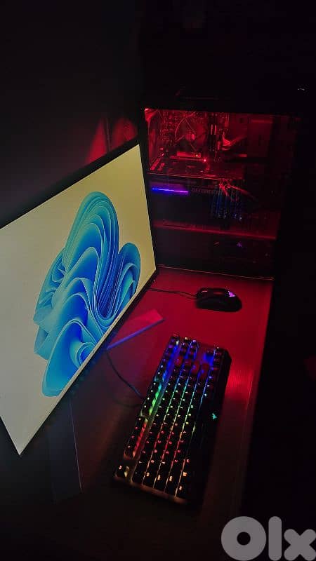 PC: rtx 3070, i7, 16 ram 1