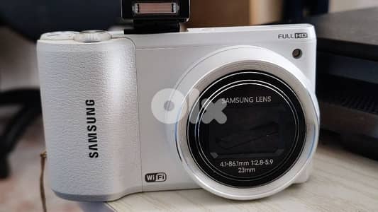 Samsung WB800F digital camera