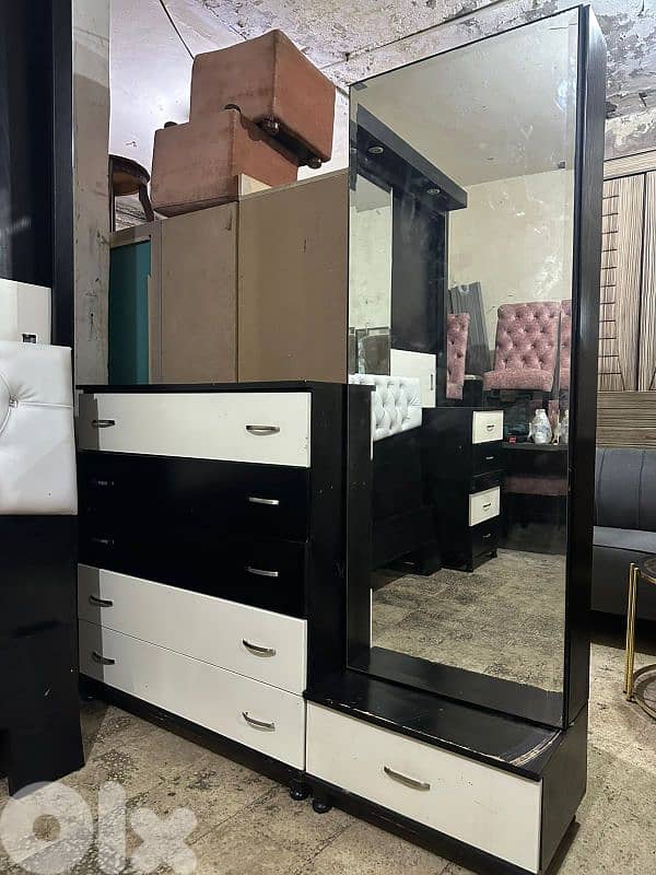 اوضة نوم سحاب كتير مرتبة ونظيفة 6