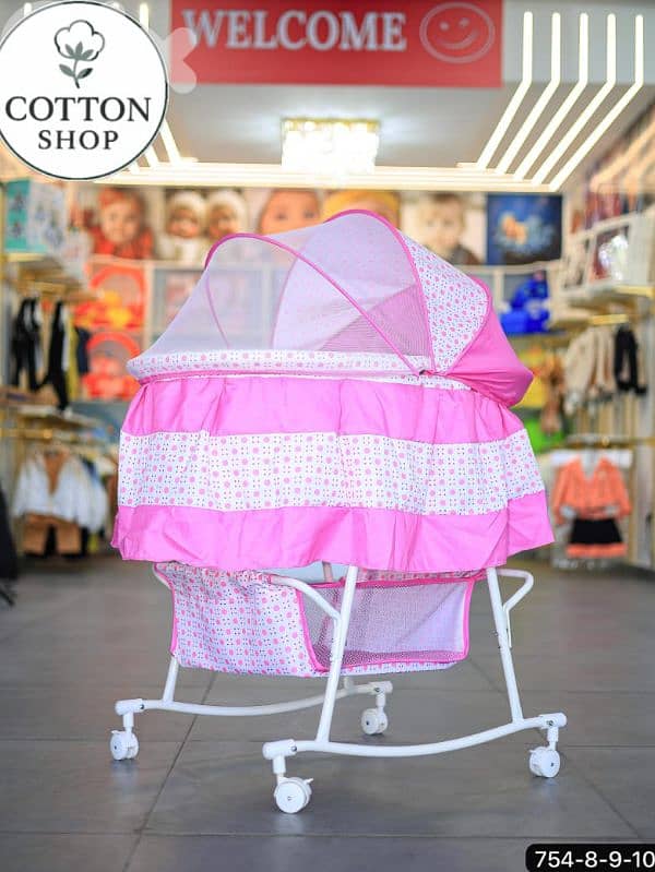 Park Baby Rocking Bassinet 2