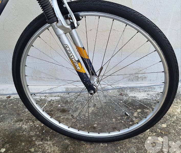 New Bike size 28 b 90$ 2