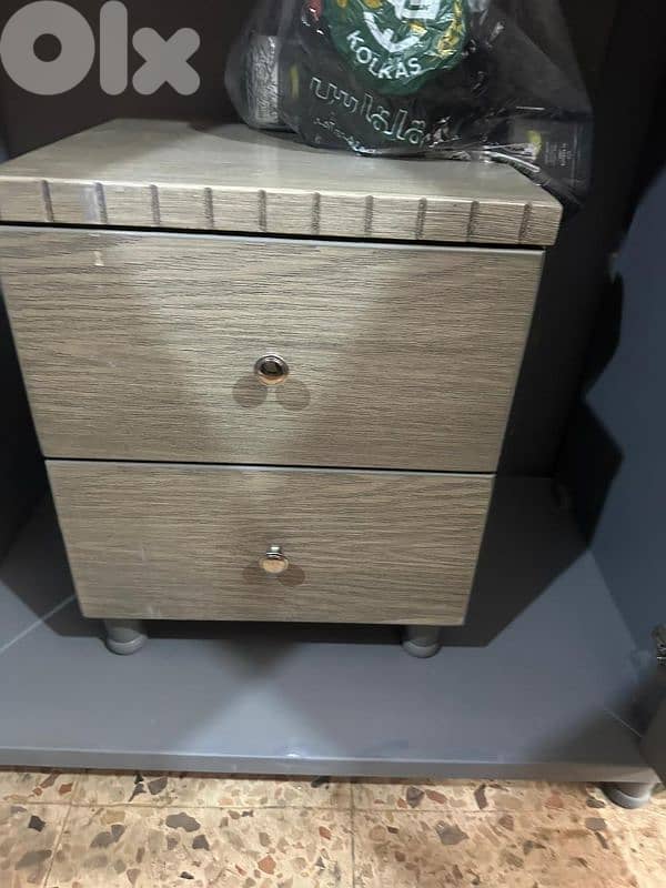 اوضة نوم طابقين عشر درف كتير نظيفة 6